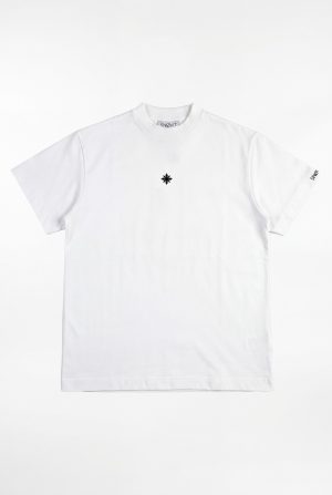 Produktfoto - Frontansicht des weißen SNOVIT Tshirt Arcane.